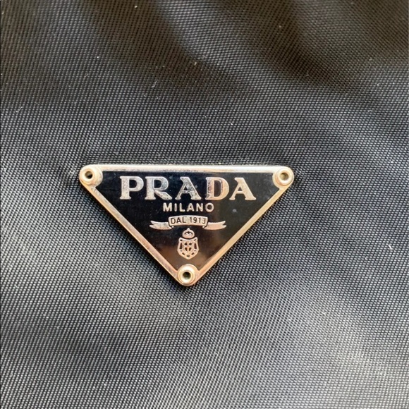 Authentic Prada bag - Picture 3 of 6